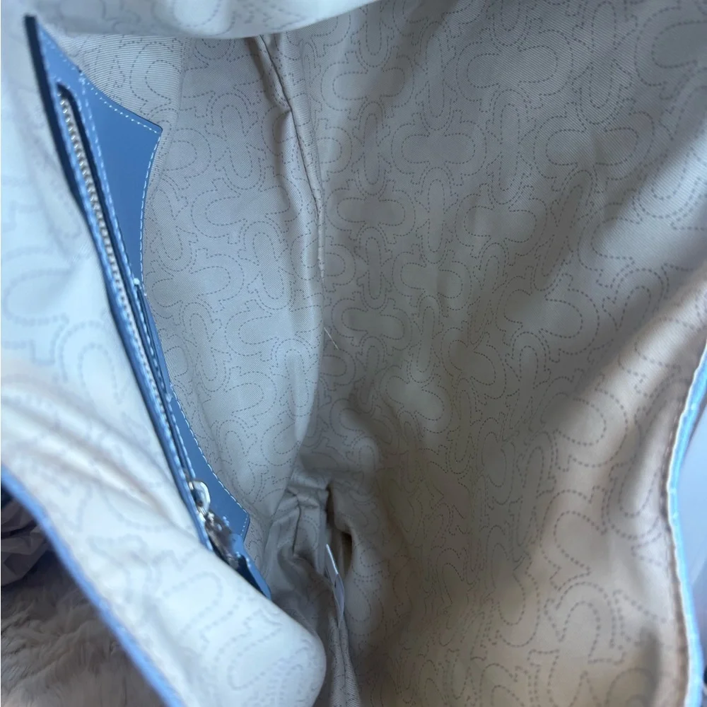 TRUE RELIGION QUILTED WOMENS SHOULDER BAG PURSE HOBO HANDBAG WITH HORSESHOE LOGO - Picture 6 of 16